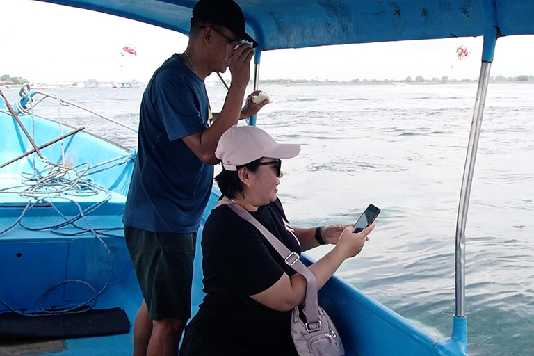 Bali/Nusa Dua: snorkeling, giro in barca con fondo trasparente e centro tartarugheTour per piccoli gruppi con trasferimento (Nusa Dua)
