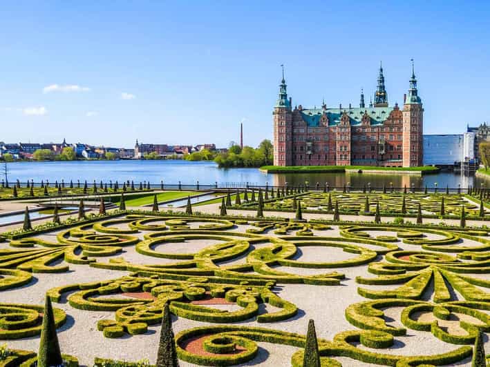 Copenhagen: North Zealand Castles Private Tour