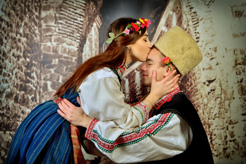 Plovdiv: Traditional Bulgarian Costume Photo Experience