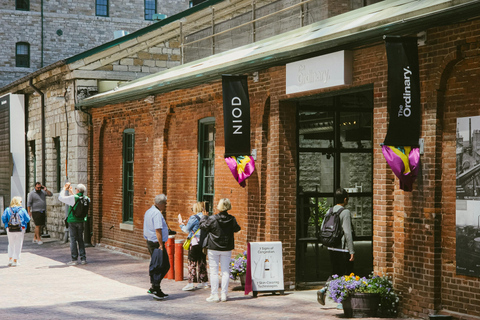 Toronto ICONIC Sightseeing Day Tour with Small Group Max 12 Tour Only