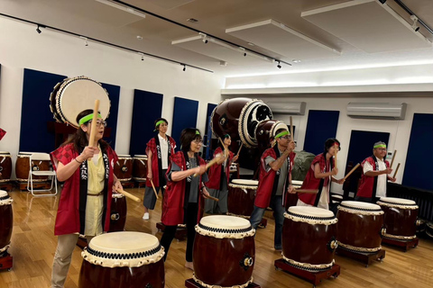 Osaka: Japanese Drum Taiko Workshop