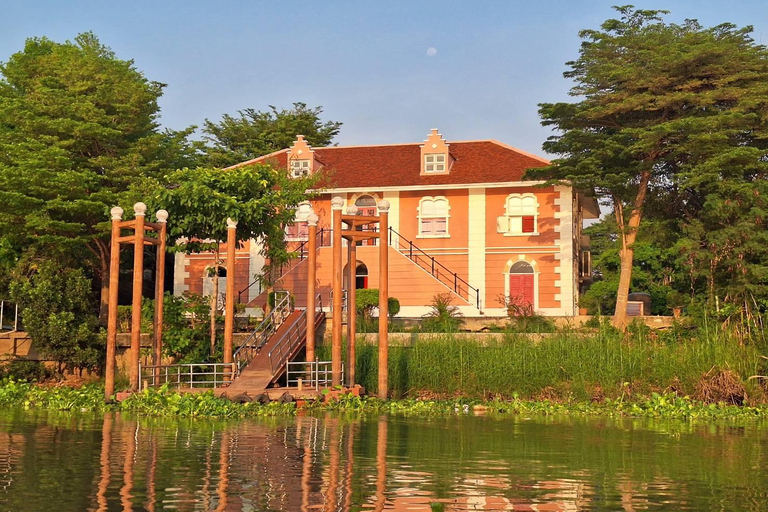 Twilight Tour of Ayutthaya: Big Buddha & Scenic Boat Ride "Twilight Tour of Ayutthaya: Big Buddha & Scenic Boat Ride"