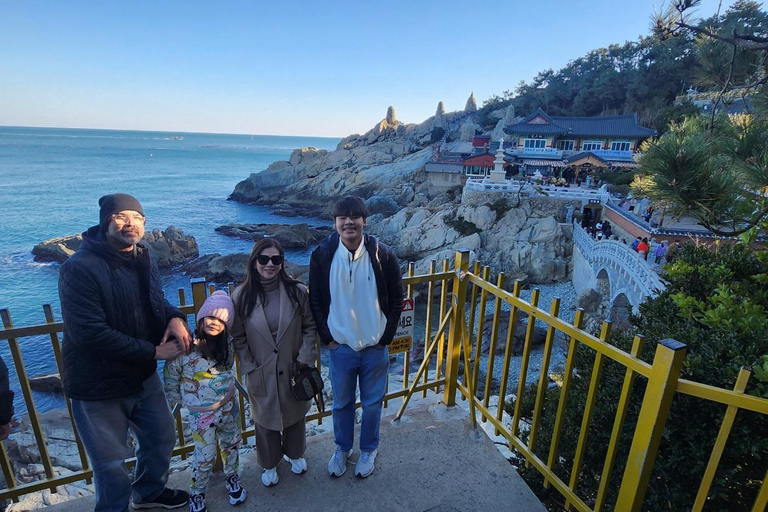 Busan: Excursão compartilhada para ver o pôr do sol em Gyeongju em van de luxoBusan: Excursão compartilhada para ver o pôr do sol em Gyeongju em uma van de luxo