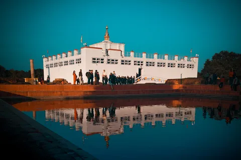Pokhara: 5-Day Chitwan Wildlife & Lumbini Pilgrimage Tour