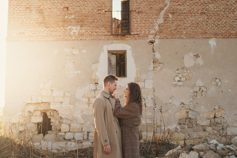 Tarragona: Private Photoshoot for Solo Travelers