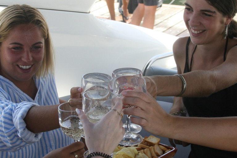 Lagos: Luxury Private Yacht Charter with Drinks and Snacks Cristal2014