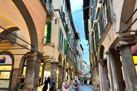 Pisa: Street Food and City Highlights Walking Tour