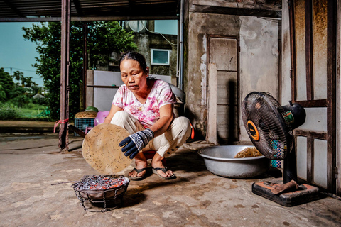 Hoi An Bites Food Tour with 15+ Tastings