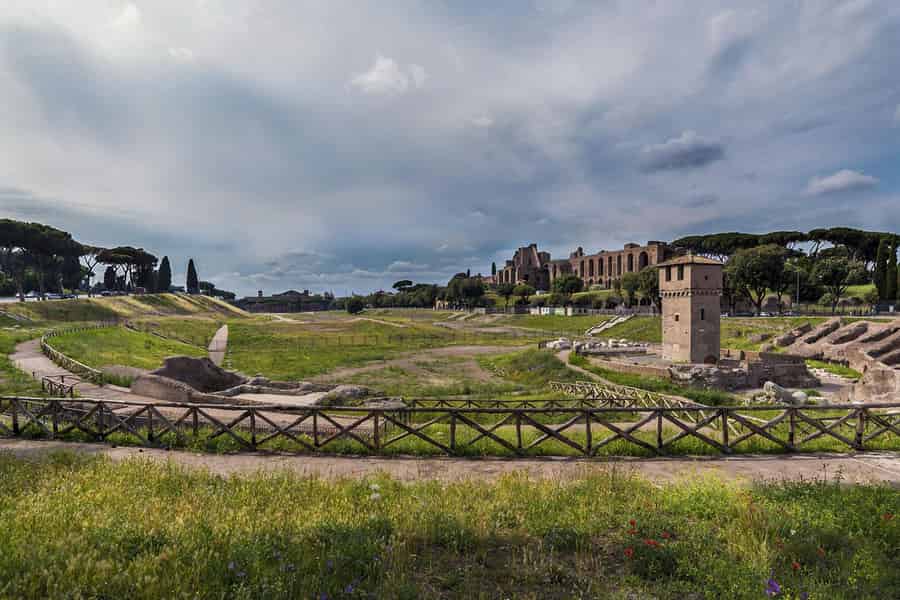 Rom: VR/AR-Erlebnis im Circus Maximus. Foto: GetYourGuide Rom: VR/AR-Erlebnis im Circus Maximus. Foto: GetYourGuide