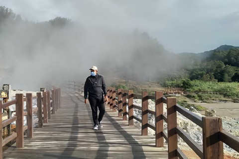 Z Dżakarty: Mount Dieng Plateau 4 dni 3 noce