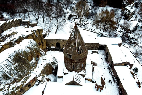 Da Yerevan: Tour di un giorno a Tsaghkadzor, Geghard e Garni