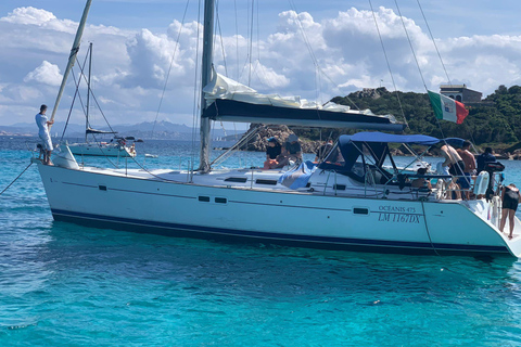 La Maddalena Archipelago: Sailing Trip with Beach Stops and Lunch Included