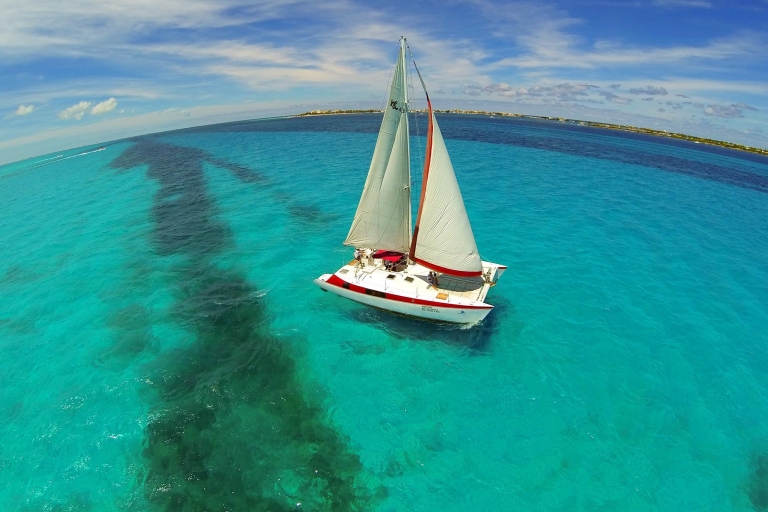 Cancun: Chichen Itza Early Access & Isla Mujeres Catamaran Only catamaran to Isla Mujeres (without transportation)