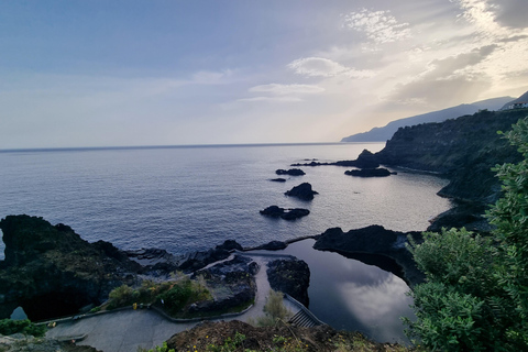 Madeira: SkyWalk, Fanal, Piscinas Naturais Passeio de jipe 4x4