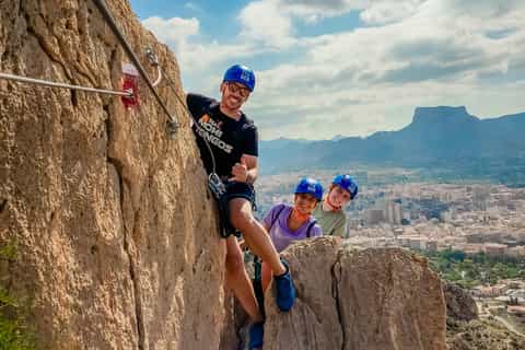 Alicante : via ferrata d'Elda avec tyrolienne de 130 m et ponts