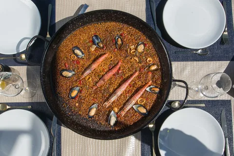 Authentic Premium Paella & Sangria Class in a Design Rooftop