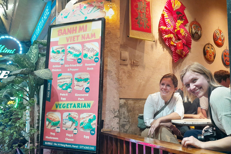 Hanoi Walking Street Food Tour mit englischsprachigem Guide