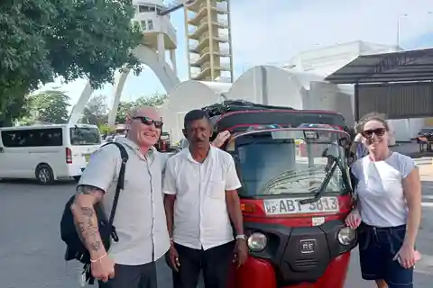 Visite de la ville de Colombo en Tuk Tuk