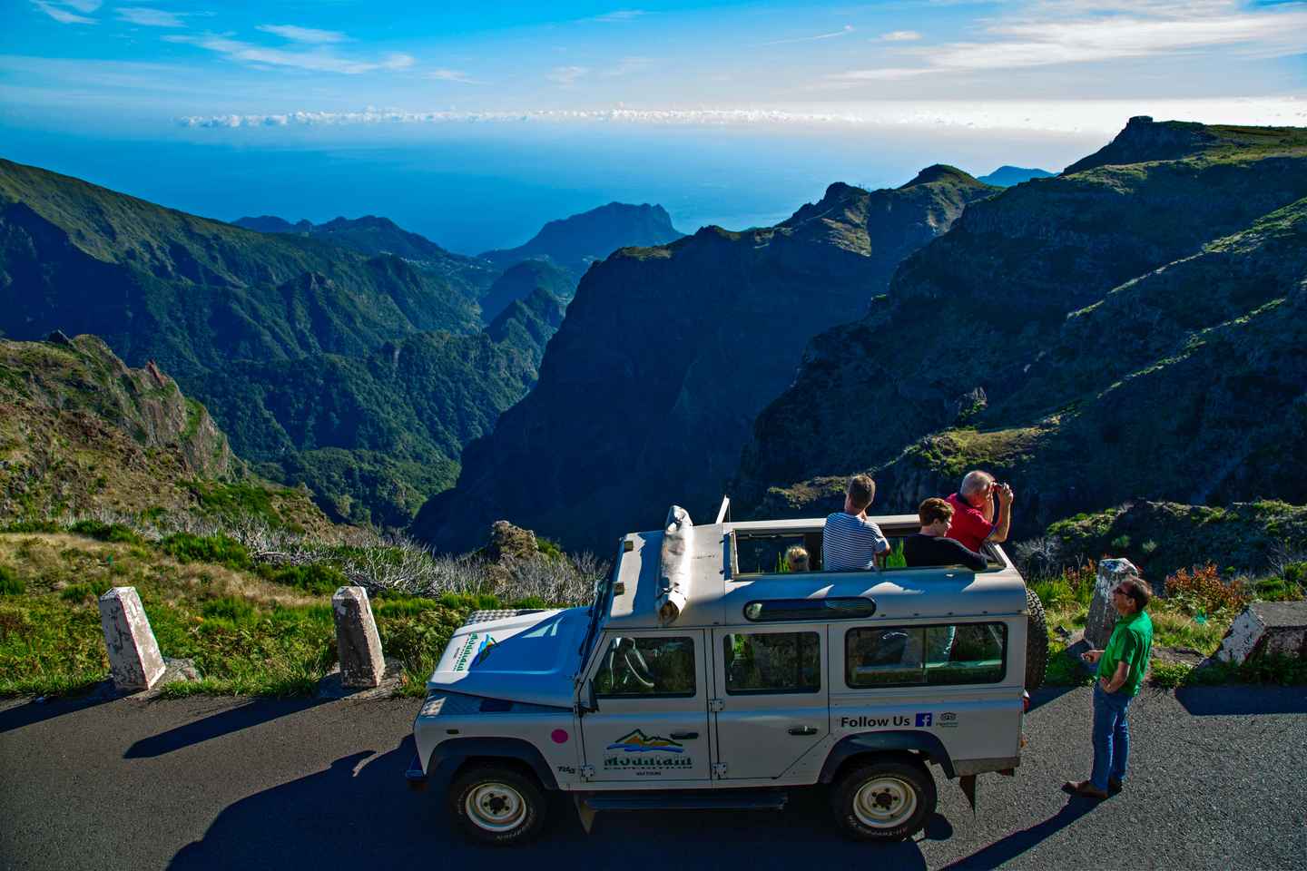 Madeira: Santana Jeep Safari und Levada Tour