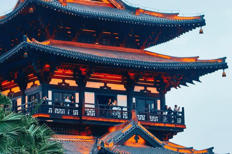 جوهر مدينة غويلين: إطلالة على قمة التل والحرف اليدوية ورحلة نهريةدليل للغات أخرى