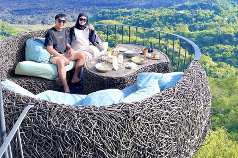 Mount Batur Jeep Sunrise with Breakfast & Photographer Jeep Sunrise + Black Lava Volcano