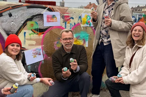 Sprühe deine Postkarten vom coolen München!