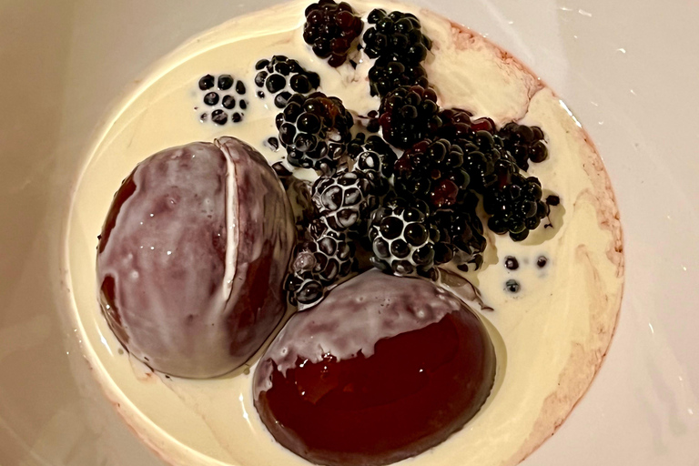 Inverness: Highland Dining and Folklore Experience