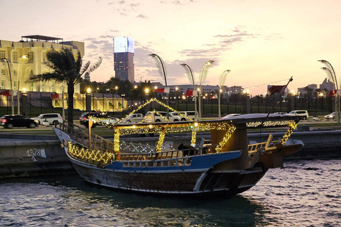 Doha: Private Städtetour mit Souk Waqif &amp; Katara VillageDoha: Private Stadtrundfahrt mit Souk Waqif &amp; Katara Village