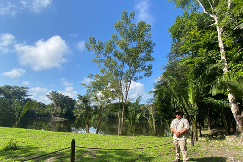 From Bacalar: Ichkabal Ruins + Lagoon Tour + Los Rápidos 2 Highligts Only: Ichkabal Mayan Ruins & Pontoon Boat Tour