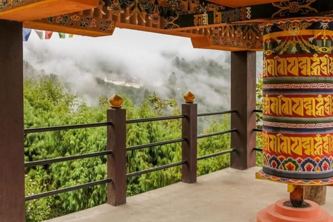 Bhutan: 12-Day Bumthang Valley Trek and Cultural Tour