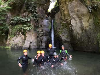 Azores: Aventura de barranquismo en el Salto do Cabrito