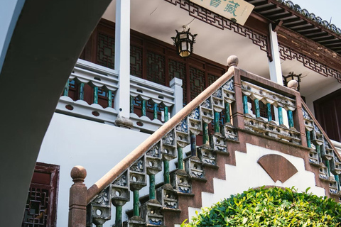 Shanghai: Zhujiajiao Water Town with Optional Calligraphy