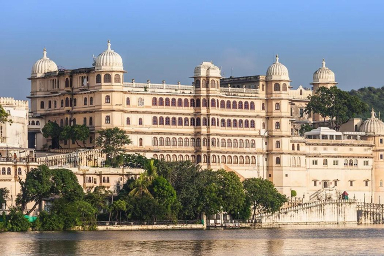 Udaipur Local City Sightseeing Private Guided Tour