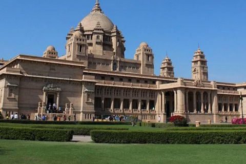 泰姬陵与阿格拉堡之旅（含标志性摄影环节）探索泰姬陵（仅限导览）