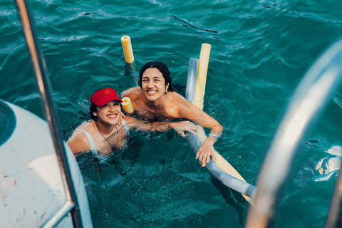 Île de Taboga : excursion d'une journée tout compris à bord d'un bateau pirate