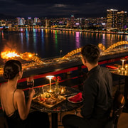 Da Nang: Panoramic Rooftop Dinner & Dragon Bridge Fire Show