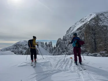 Dolomiten: Freeride Skiing oder Snowboarding mit Alpine Guide