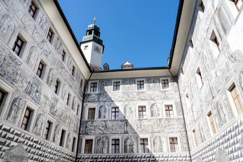 Hoppa över kön Schloss Ambras Innsbruck Privat tur