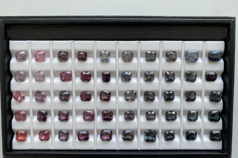 Galle: Traditional Open-Air Gem Market Guided Tour