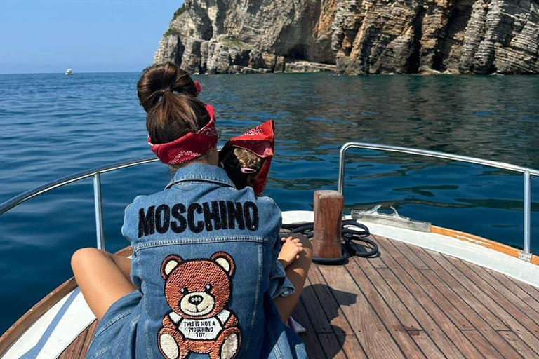 Budva: Family-Friendly Boat Tour with Snorkeling & Drinks
