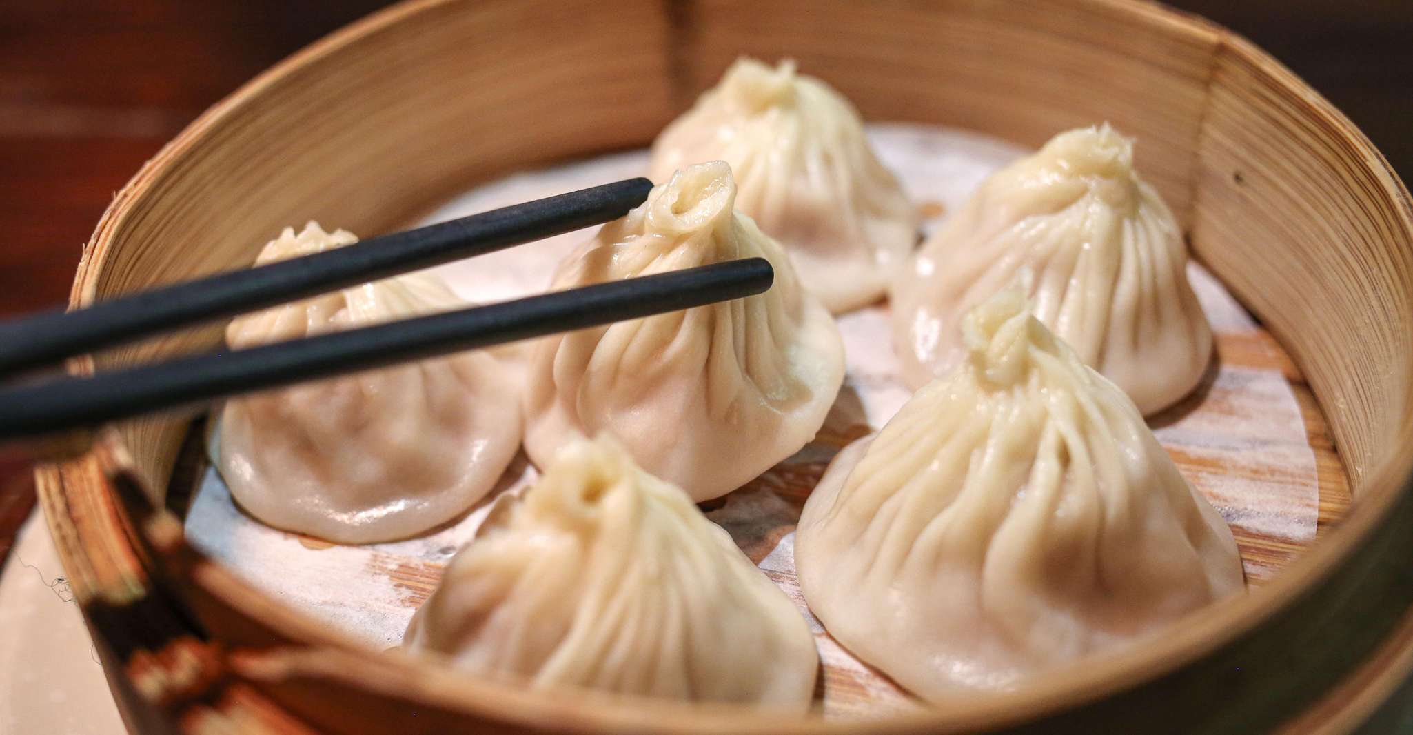 Shanghai: Evening Walking Food Tour photo 4