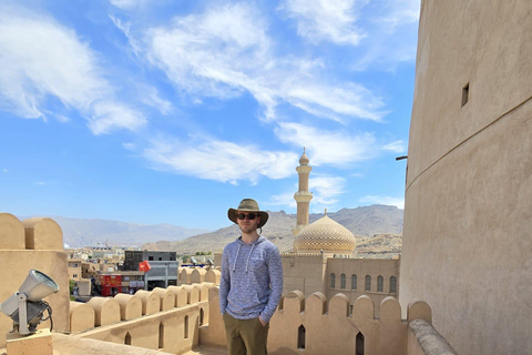 Shared Tour to Nizwa, Birkat Al Mouz & Green Mountain