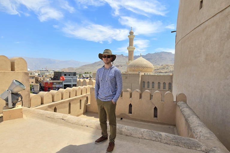 Shared Tour to Nizwa, Birkat Al Mouz & Green Mountain