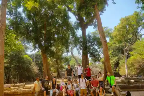 Passeios compartilhados ao nascer do sol: Angkor Wat-Bayon-Ta Prohm-Banteay Srei