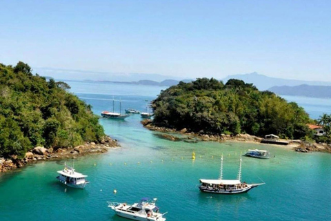 Angra dos Reis: Ganztagestour mit Mittagessen und Bootsfahrt