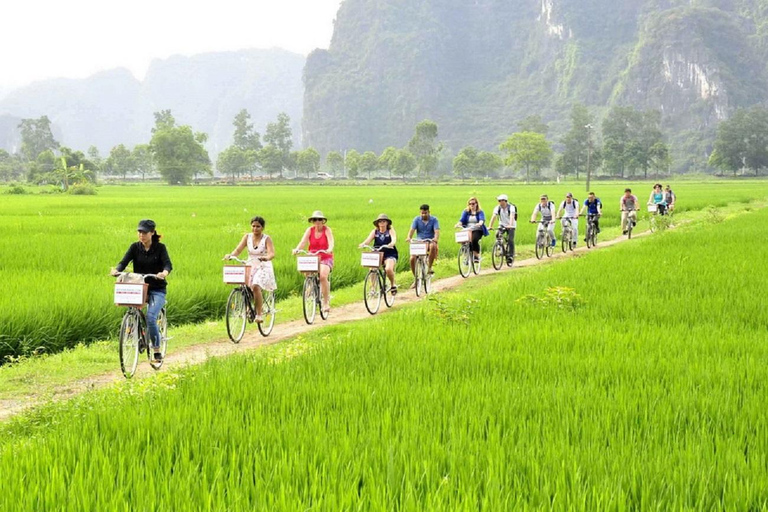 Hanoi: 3Day Ninh Binh–Ha Long Bay & Lan Ha Bay 5-Star Cruise