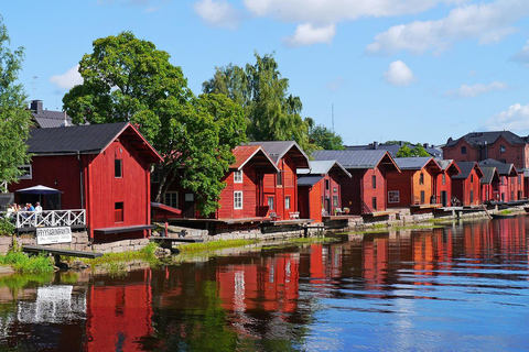 Private Tour Helsinki-Porvoo Expedition: Twin City Charms