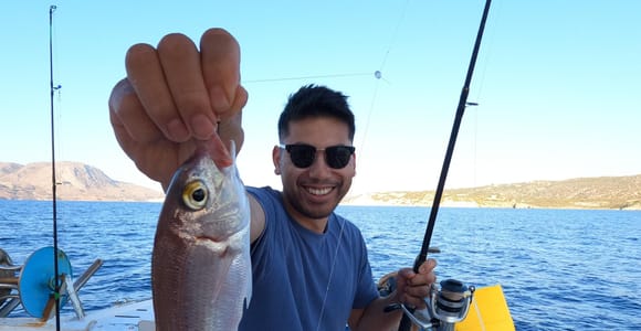 Chania: Fishing Boat Trip with Breakfast and Swim