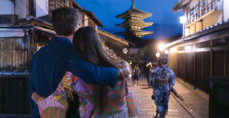 Best of Kyoto: Gion, Geisha, Pagodas & Cobblestones photo 5