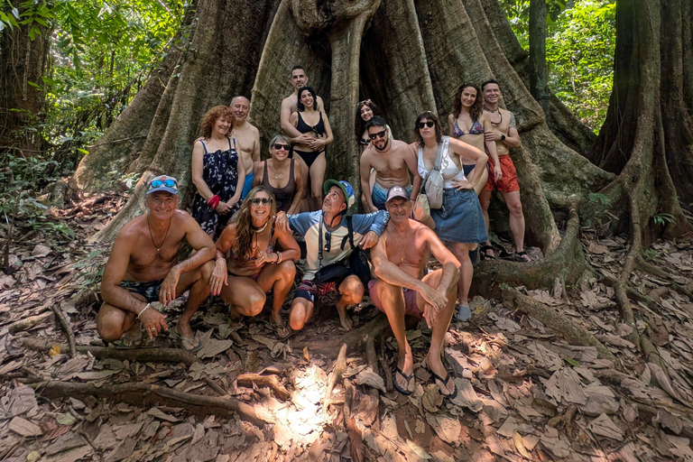 Krabi: Small Group Boat Tour to James Bond & Hong Islands